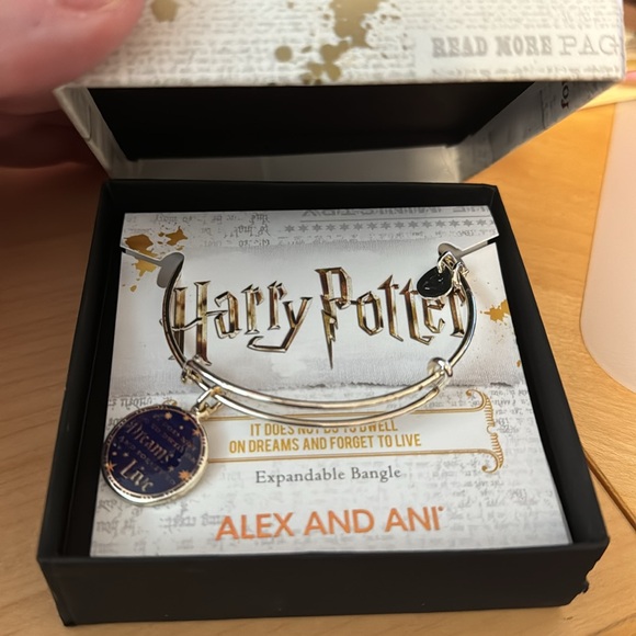 NEW IN BOX Alex and Ani Harry Potter Wizarding Bracelet Expandable blue gold - Picture 2 of 5